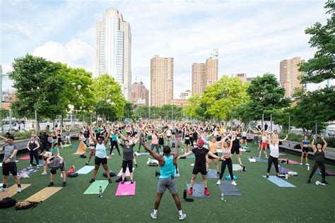 Healthy on the Hudson x lululemon: High Intensity Interval Training ...