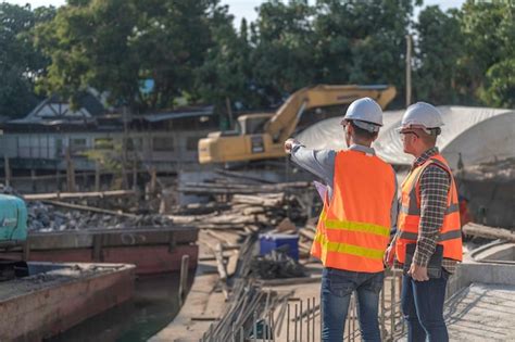 Building Engineer 的图像结果