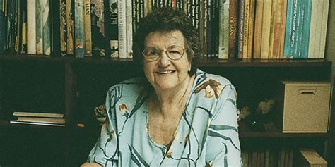 Post-Menstrual Syndrome: Everything You Need to Know - Belle Health