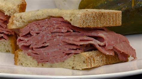 Fort Wayne Temple's corned beef sale is a positively wonderful day