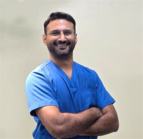 Dr. Aman Singh Chandel | Orthopedic Surgeon