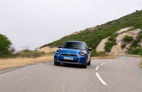 New MINI Cooper to come with Apollo Tyres' Vredestein range in Europe ...