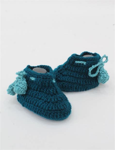 Baby booties | Crochet booties |Woolen knitted shoes for baby girl & boy
