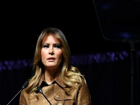 Melania Trump pleads for husband after vulgar conversation leak