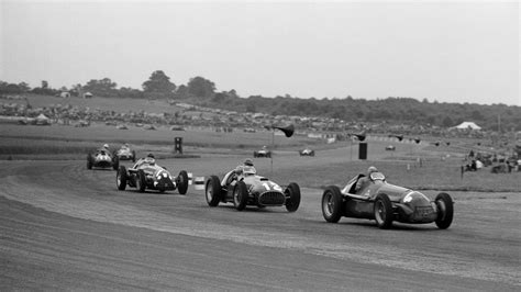 F1: Silverstone’s Rich History, From Bombers to Racecars - The New York Times