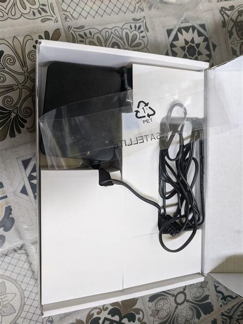 Netgear Orbi Whole Home Tri-Band Wi-Fi 6 Mesh Wi-Fi Satellite (RBS750 ...