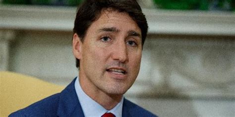 ‘Deeply sorry’ Trudeau begs forgiveness for brownface photo