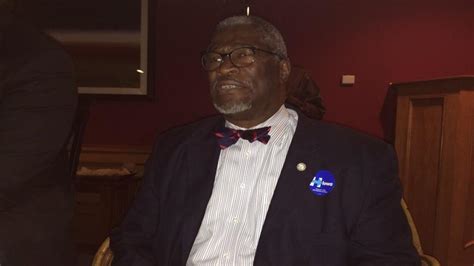 Sly James in Iowa: Trump using voter anger 'to divide this country ...