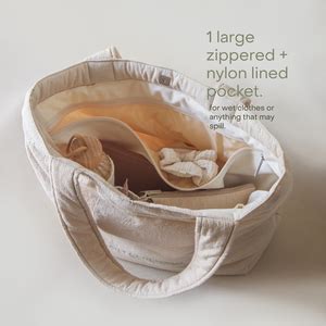 Crinkle Ceremony Tote Bag - Grande – akiiko