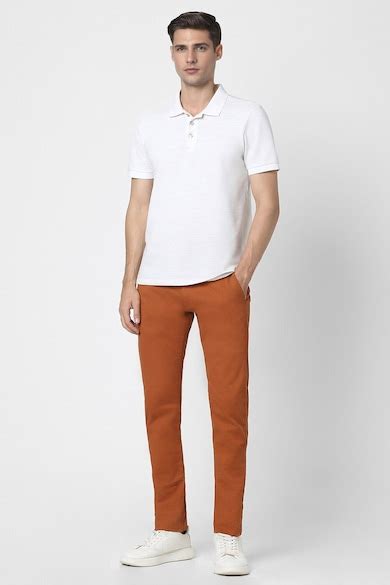 Buy Men Brown Solid Low Skinny Fit Trousers Online - 923672 | Peter England