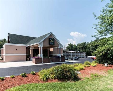QUALITY INN WESTFIELD - Motel Reviews, Photos, Rate Comparison ...