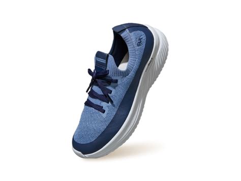 Buy Ease Walk Sneakers for Men Online - Neemans