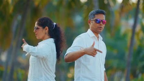 "Poll dance" fever: CEO Ratan Kelkar and Collector Anukumari break the ...