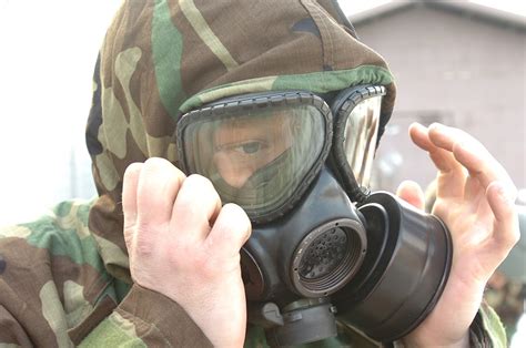 M40 field protective mask - Wikipedia