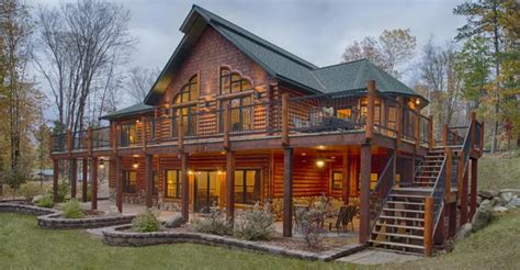Log Home Build 的图像结果