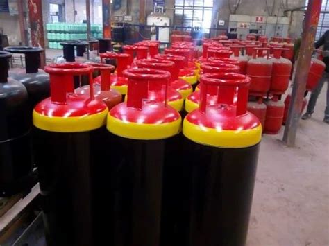 Ammonia Gas Cylinders - Ammonia Gas Cylinder Trader - Wholesaler ...