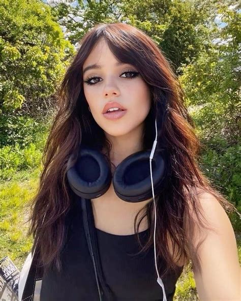 Jenna ortega – Artofit