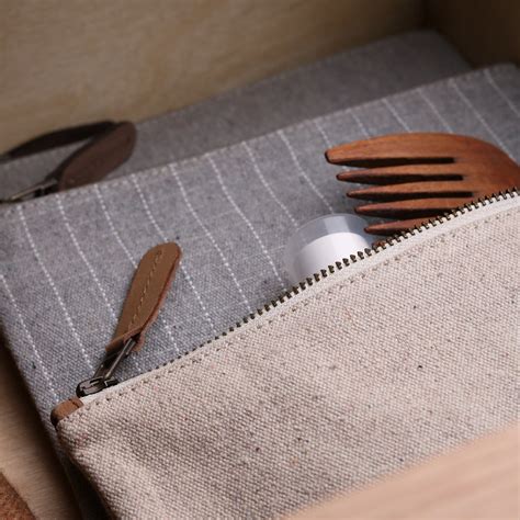 CANVAS FLAT WASH BAG – Portside Cafe