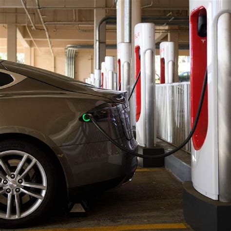 This Bengaluru-based firm offers electric vehicles through a monthly ...