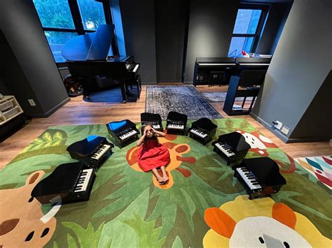 Piano lessons NYC Kids and Adults | Music and Movement Classes NYC ...