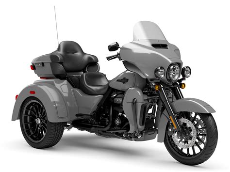 2025 Harley-Davidson Tri Glide® Ultra Motorcycles Athens Ohio FLHTCUTG