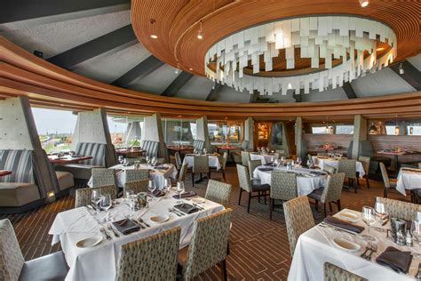 Top 10 Restaurants in Dana Point: Best Dining Spots to Try