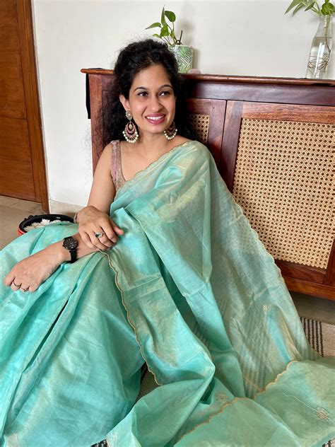 Tissue Chanderi Handwoven Saree - Booti pallu – Soovos Apparels Private Ltd