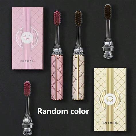 Set de brosses à dents et de rouge à lèvres de luxe: portable, efficace ...