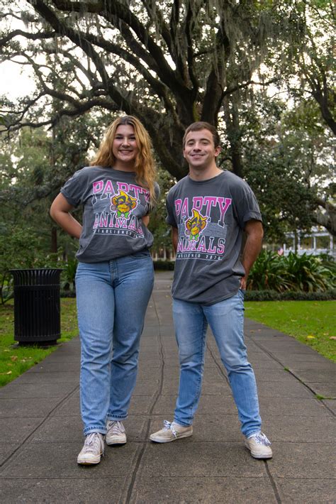 The Savannah Bananas Official Merchandise Site – Banana Ball