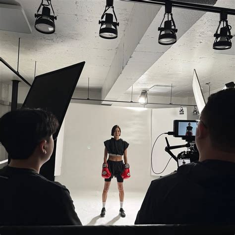 ‘Iron Girls 2’: Blood, Sweat & Boxing - ViuScene