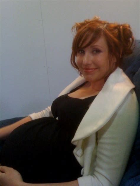 Kari Byron Pregnant : r/PregCelebs