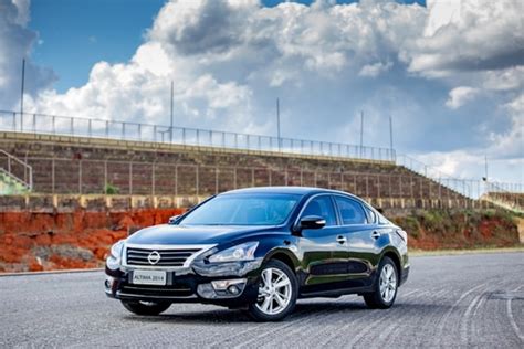 Nissan Altima Airbag Light Stays On 的图像结果