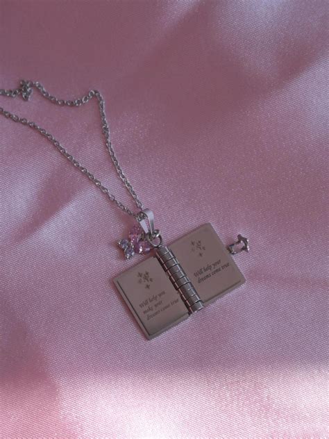 Rapunzel Constant as the Stars Above Book Necklace – Reorah - Reoriva LLC