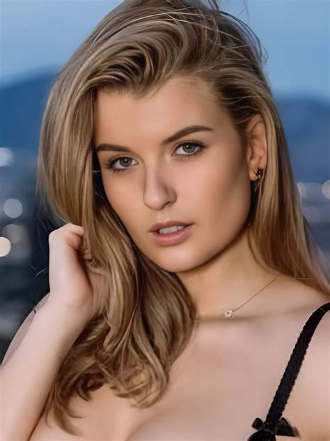 Mia Melano (Actress) Age, Wiki, Biography, Photos, Career, Videos and More