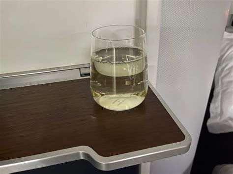 Qantas First Class Menu 的图像结果