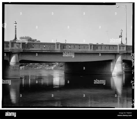 Main street bridge Cut Out Stock Images & Pictures - Alamy