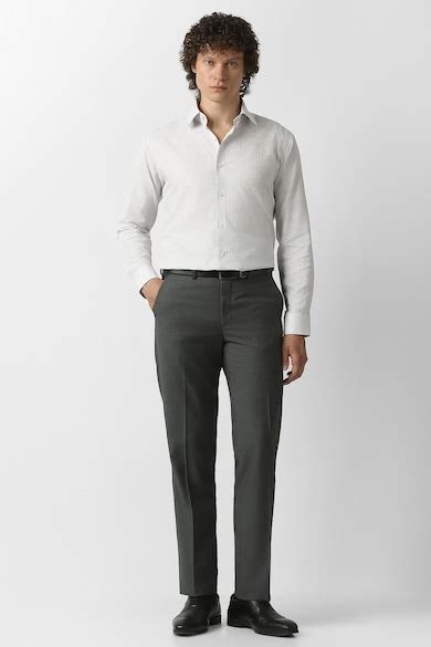 Buy Men Grey Textured Custom Fit Trousers Online - 40250561 | Van Heusen