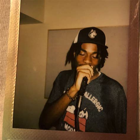 ‎Thoughts Few N Far Between - Single by AJARY on Apple Music