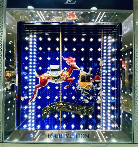 Transforming Luxury Retail Displays with Acrylic - Cope Plastics