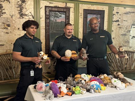 Mohawk EMTs give stuffed animals to Albany Children's Hospital patients