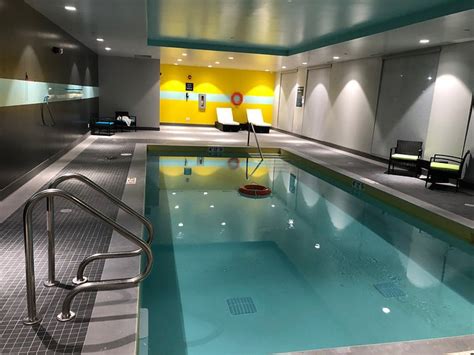 TRU BY HILTON EDMONTON WINDERMERE (Alberta) - Hotel Reviews, Photos ...