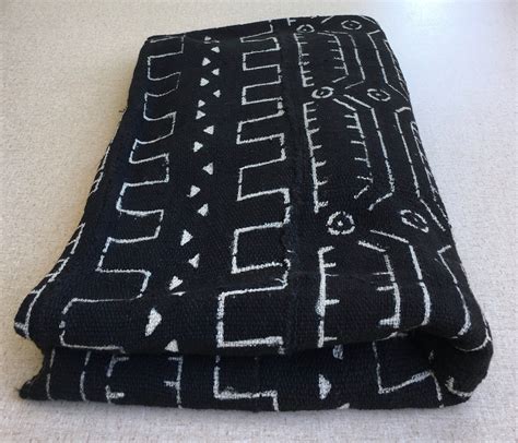 African Mudcloth, Throw Blanket, Mali Bogolan, Black and White, Woven ...