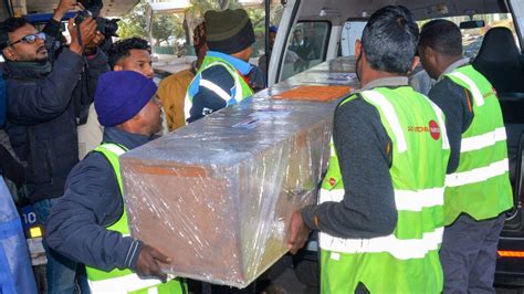 Goa nightclub fire: Last rites of 3 workers killed in blaze held in ...