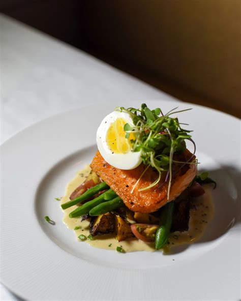 Reservation at BARRINGTON'S restaurant - Charlotte | KEYS