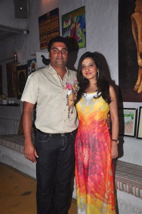 Sushmita Sen, Emraan Hashmi, Zayed Khan at Rouble Nagi Art Foundation ...