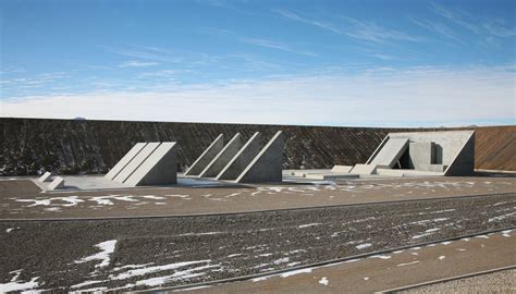 Michael Heizer Land Art