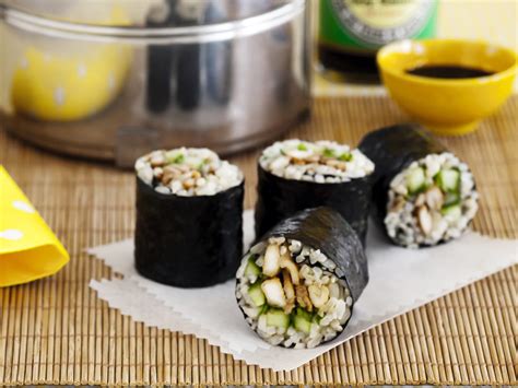 Chicken teriyaki brown rice sushi | Women's Weekly Food