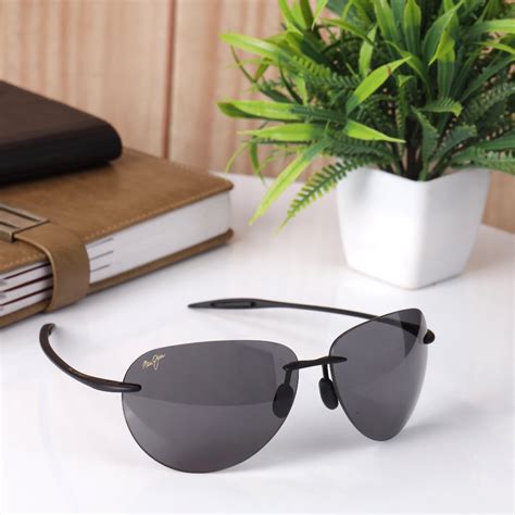 JuoIndia.com - Premium & Stylish Sunglasses for Men and Women