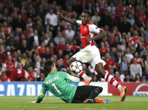 Arsenal vs Galatasaray Highlights: Welbeck Hat-Trick Gives 10-Man ...