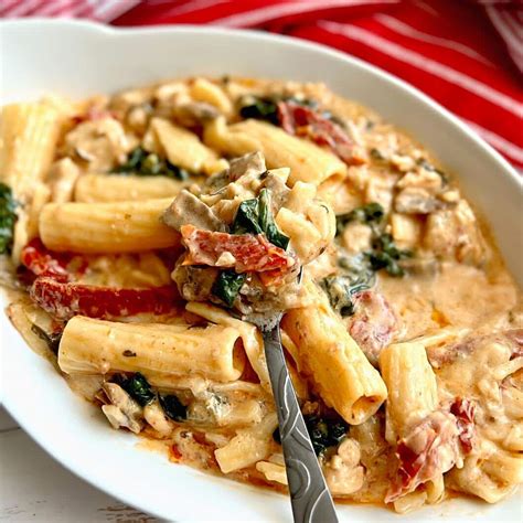 Creamy Tuscan Chicken Pasta Recipe
